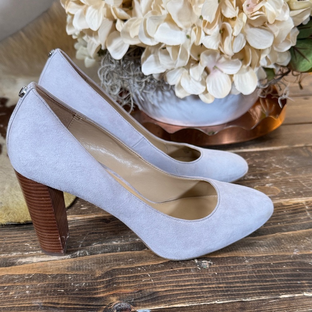 Michael Kors Light Gray Suede Heels